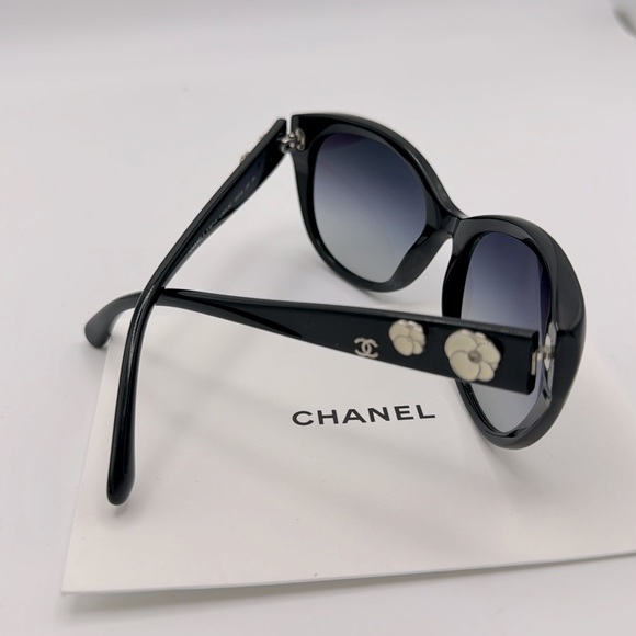 Chanel Black Sunglasses with Camellia Motifs, With Sunglasses Case - Picture 7 of 11